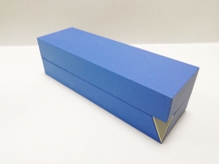 Blue Matte Special paper Magnetic Clamshell box Cardboard Wine Box FSC Packaging Customizable