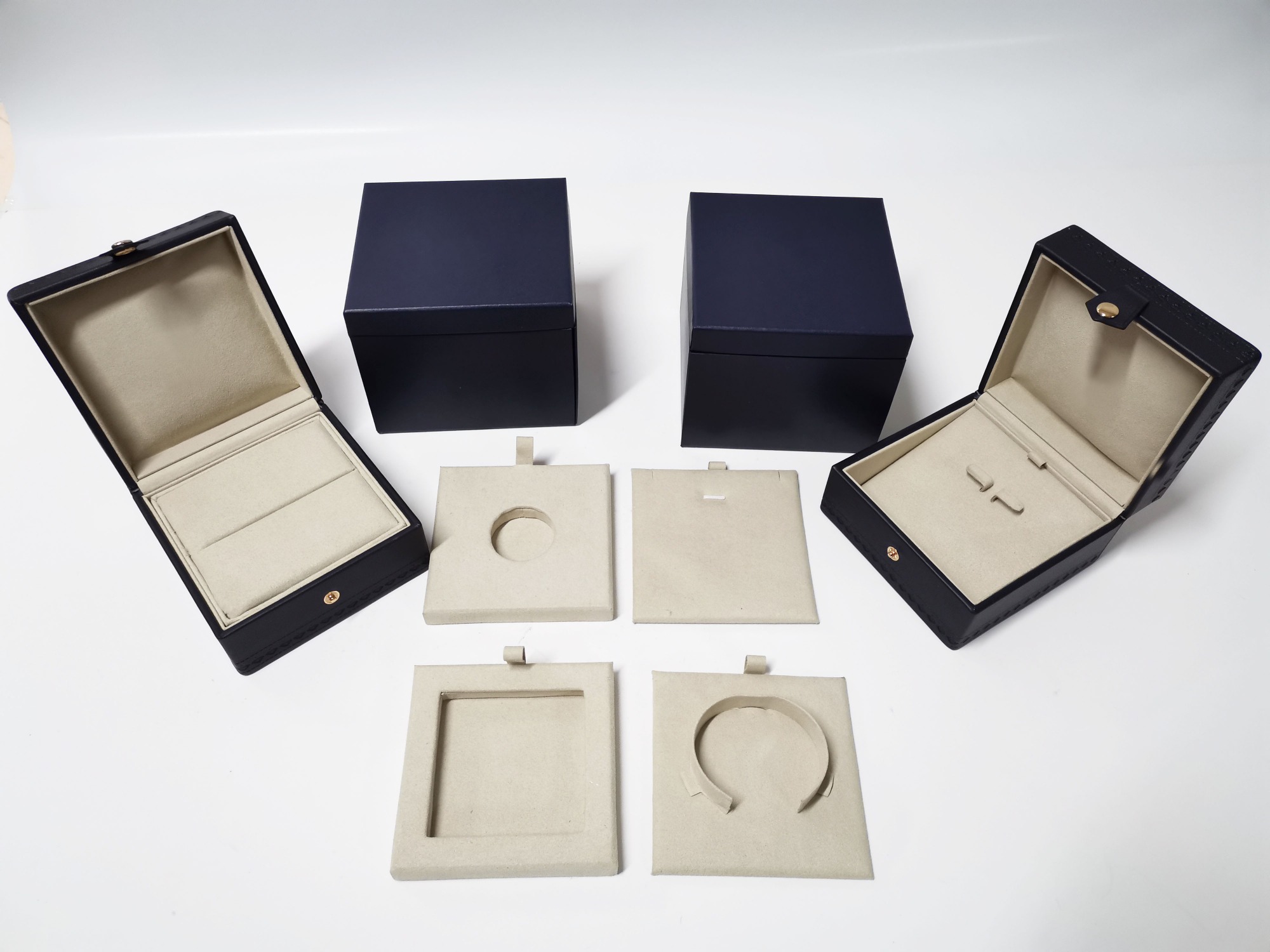Cartier Travel Jewelry Boxes & Organizers